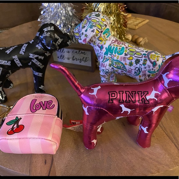 NWT VICTORIAS SECRET KEYCHAIN PURSE PINK DOGS - Picture 1 of 6